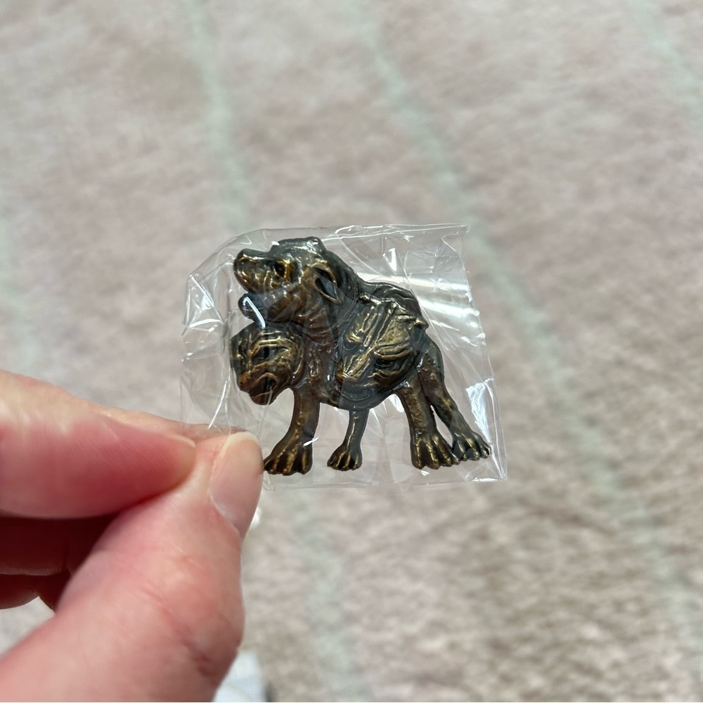NEW Harry Potter Fluffy and Time Turner Pin Set from Tokyo Japan - Picture 3 of 9